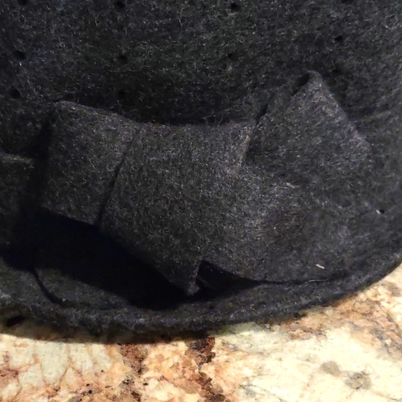 Jessica Simpson Women's Wool Fedora Hat - Picture 2 of 8